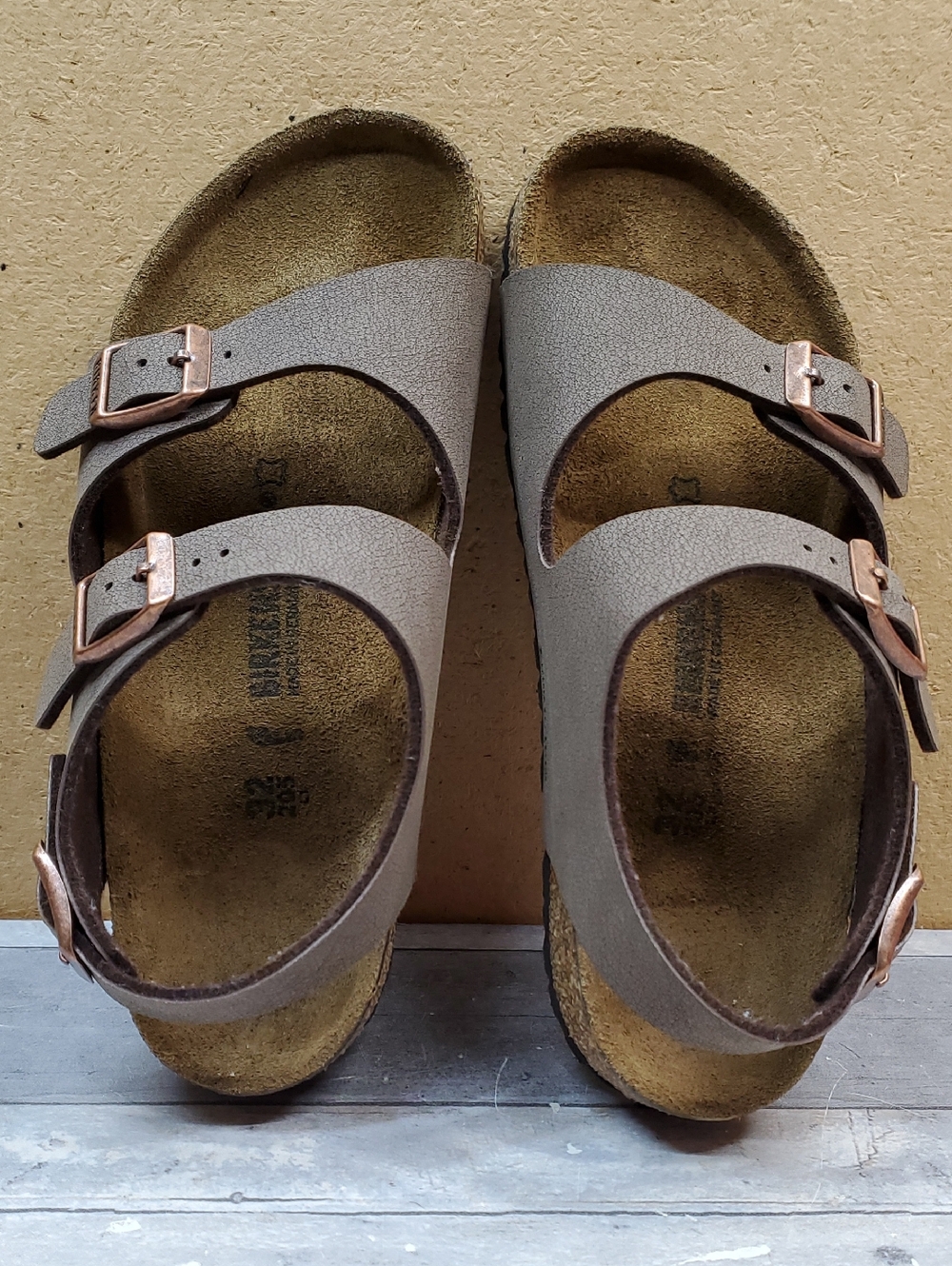 Birkenstock Roma Birko-Flor Slingback Sandal Size 32/US 1